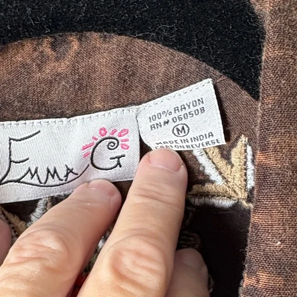 Brown Embroidered Button-Up Shirt western boho - Picture 3 of 9